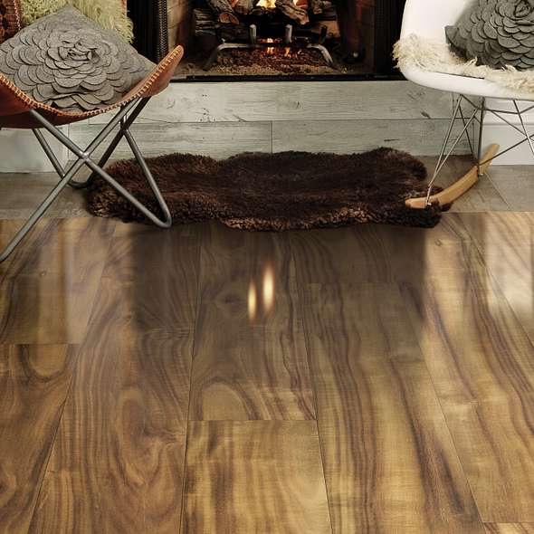 Aesthetically pleasing laminate flooring